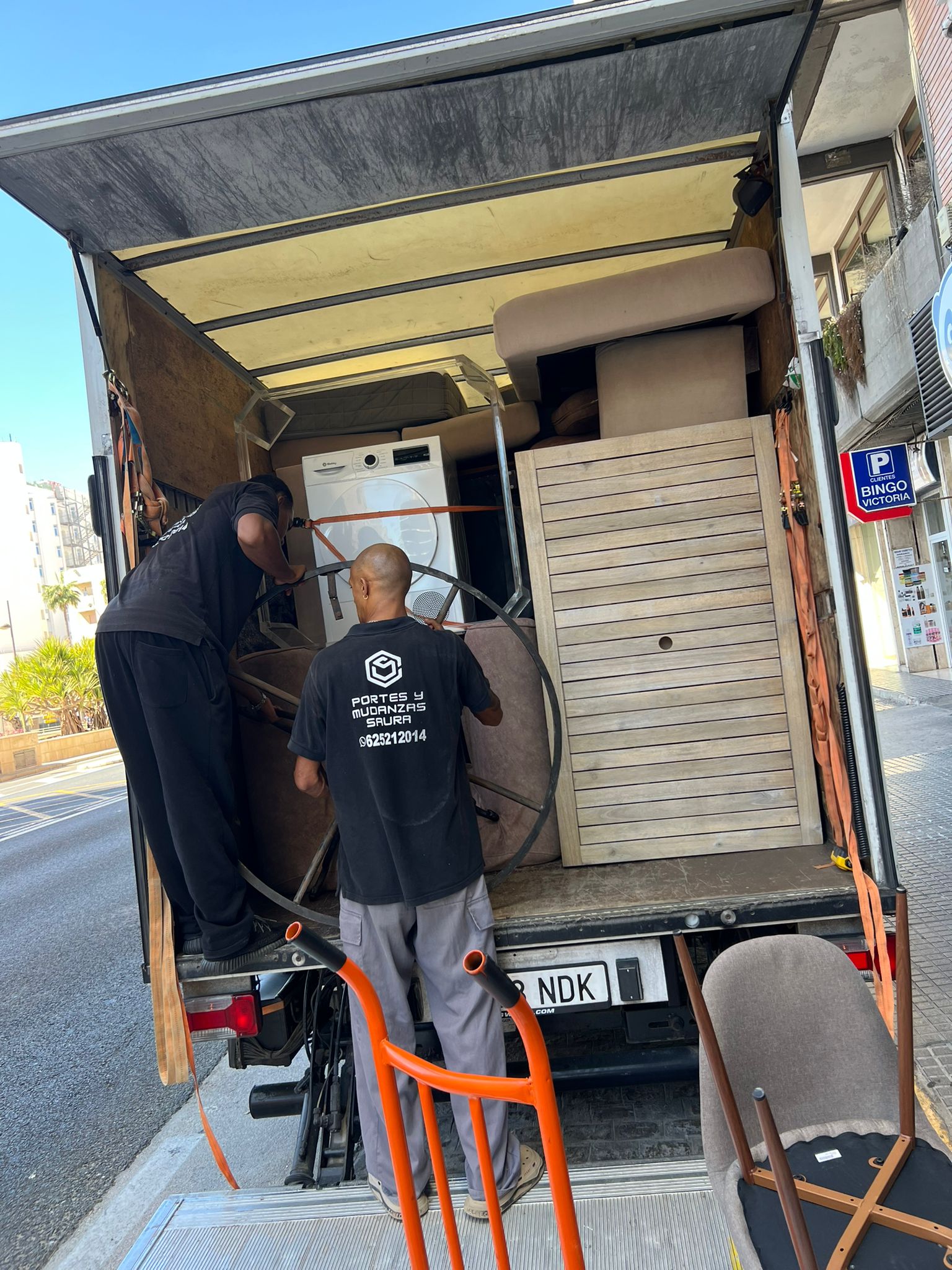 Mudanza Portes y Mudanzas Saura